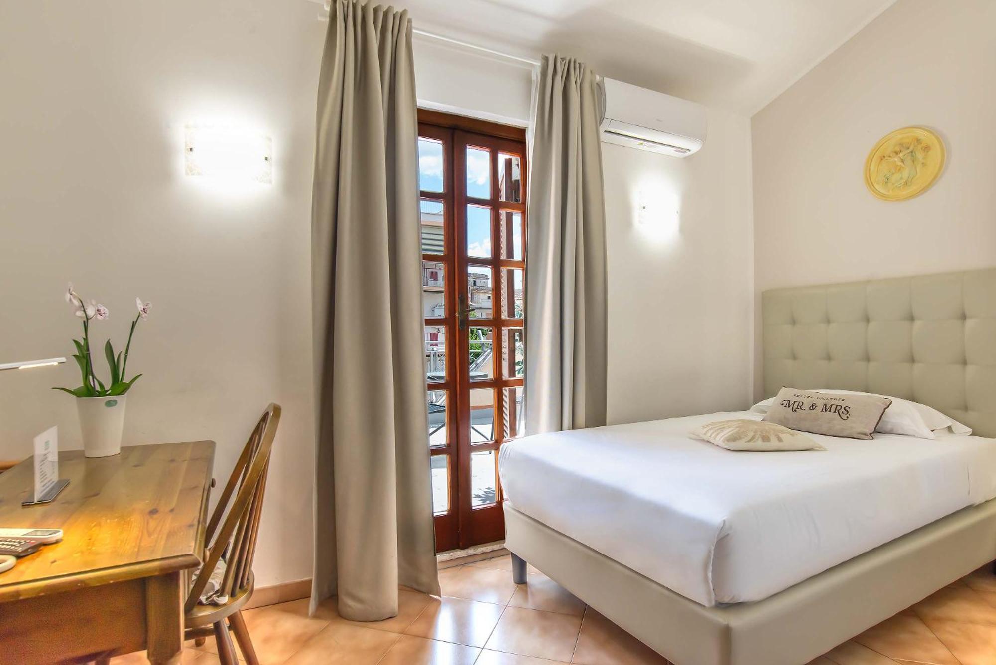 Plaza Rooms Ciampino Ngoại thất bức ảnh