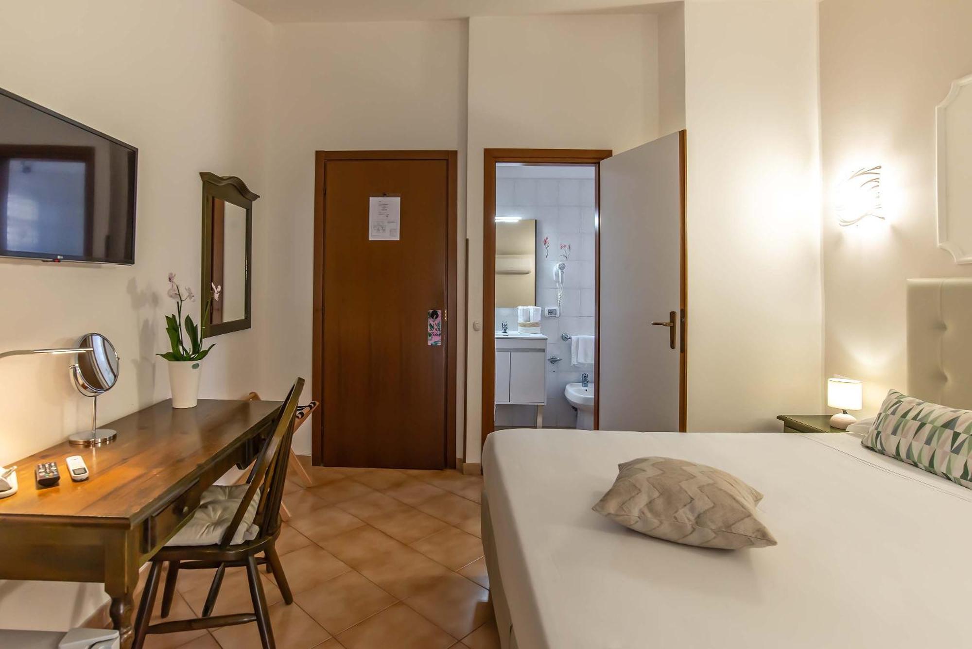 Plaza Rooms Ciampino Ngoại thất bức ảnh