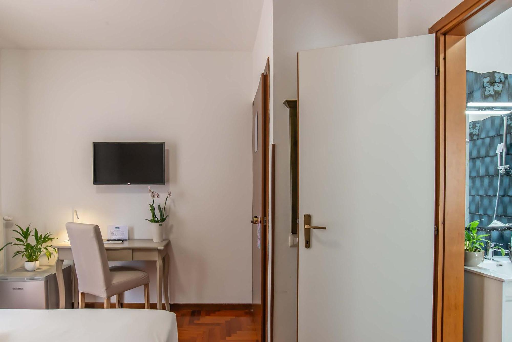 Plaza Rooms Ciampino Ngoại thất bức ảnh