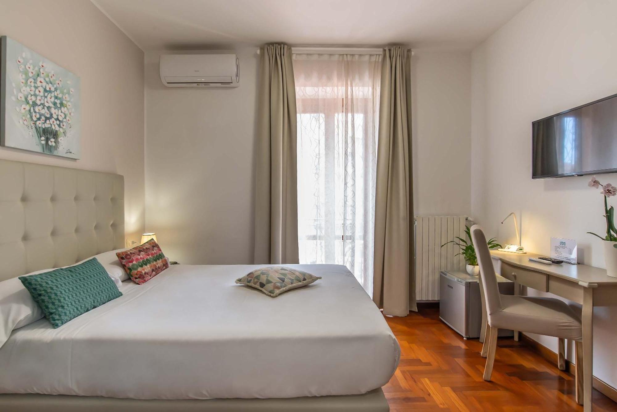 Plaza Rooms Ciampino Ngoại thất bức ảnh