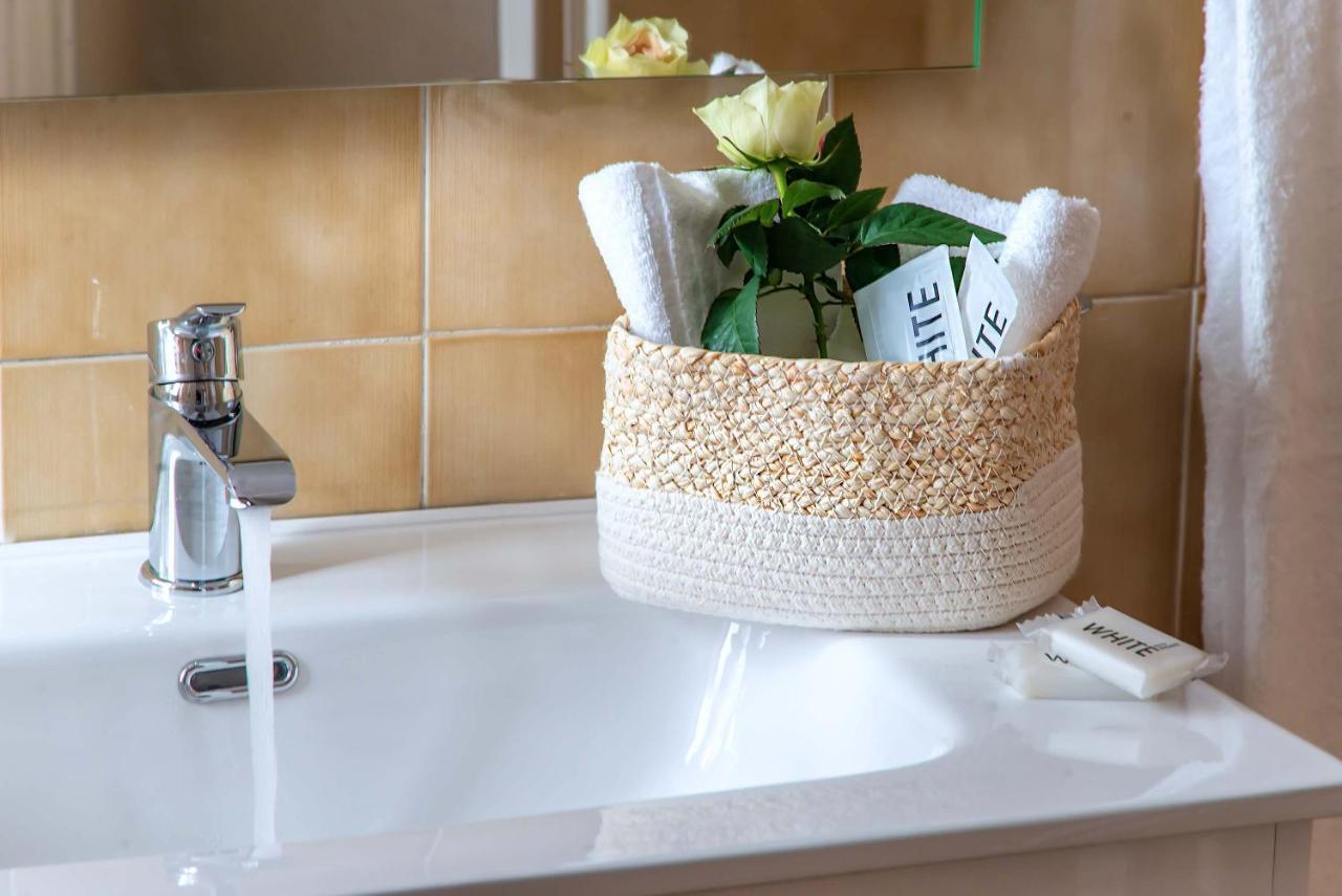 Plaza Rooms Ciampino Ngoại thất bức ảnh